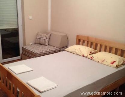 Anči apartmani, Apartman 2, privatni smeštaj u mestu Igalo, Crna Gora